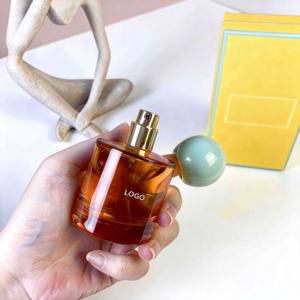 Ensemble de parfums personnalisés en gros pour femmes, format standard, aux fragrances formelles : Pomelo des neiges, Hibiscus liquide jaune, Cantaloup soleil - Product Image 1
