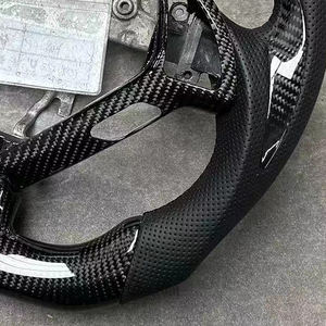 Vente en gros de <span class=keywords><strong>volant</strong></span> en cuir perforé en fibre de carbone pour Infiniti <span class=keywords><strong>G27</strong></span> G37 Accessoire de voiture de haute qualité bon marché - Product Image 5