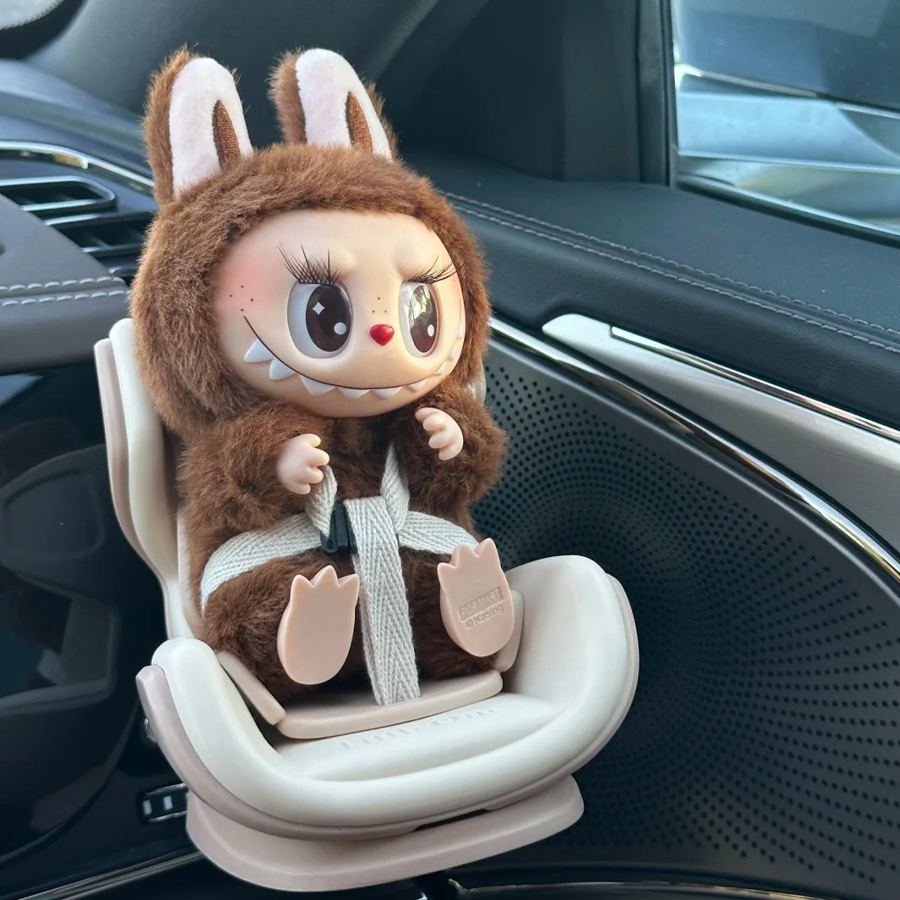 Unisex 17cm Cute Labubu Doll Air Outlet Decorative Car