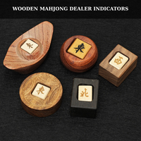 Accessoires de Mahjong en bois : Distributeur et indicateur de direction des vents en bois avec motifs gravés pour tables de jeu