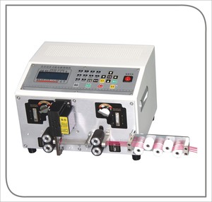 Machine automatique de dénudage, coupe-câble, dénudeur, torsadeur et coupe-fil - Product Image 4