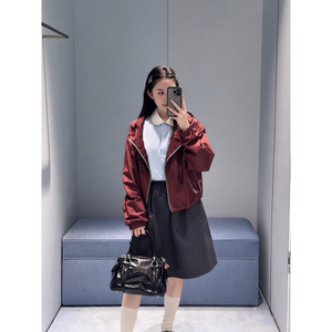 Bộ trang phục nữ gồm áo khoác dài tay trơn, chân váy midi và áo sơ mi, 3 món, mặc hàng ngày - Product Image 1