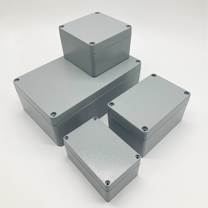 Заводская уличная Пылезащитная и водонепроницаемая электрическая коробка с откидной крышкой серый корпус термостойкая ip65 распределительная коробка ip67