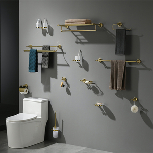 Articles sanitaires et accessoires de salle de bain en acier inoxydable doré brillant, ensemble d'accessoires de salle de bain - Product Image 1