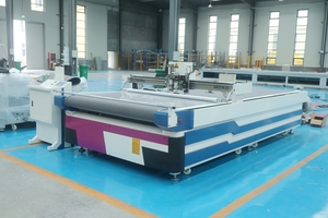 Cortadora Textil Digital, Máquina de Corte de Tela Multicapa con Cuchilla Oscilante CNC Automática - Product Image 5