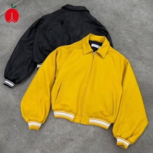 แจ็กเก็ตเบสบอลแขนเสื้อหนังขนสัตว์สำหรับผู้ชายสีเหลืองสไตล์วิทยาลัย - Product Image 1