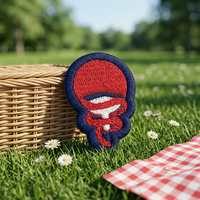 Écusson thermocollant en tissu sergé écologique, brodé avec logo personnalisé, conçu avec soin pour la vente en gros