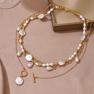Самое популярное изящное многослойное женское ожерелье с неровными жемчужинами и позолотой для романтических свиданий - Product Image 2