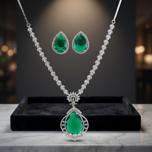 Conjunto Clásico de Collar y Aretes con Baño de Rodio para Mujer, Joyería para Boda, Compromiso o Fiesta, Ajustable, Libre de Níquel y Plomo - Product Image 3