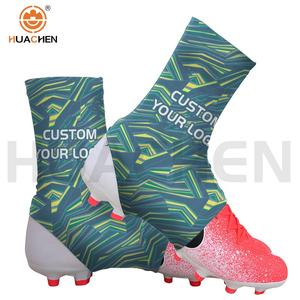 HUACHEN Copriscarpe da Calcio Traspiranti in Poliestere/Nylon, Stampa Digitale Personalizzata, Scarpe da Calcio Americane per Adulti - Product Image 5