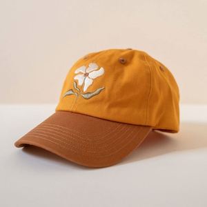 Gorra de Béisbol de 6 Paneles de Algodón Naranja con Logotipo Deportivo y Formal de Alta Definición con Bordado Floral Simple - Product Image 2