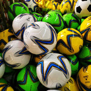 Balón de fútbol de cuero sintético PU de alta calidad, 3,5mm de espesor, logotipo personalizado, tamaño oficial, balón personalizable de entrenamiento 5 - Product Image 6