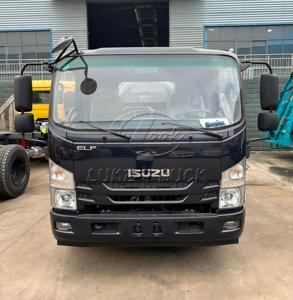 รถดูดสิ่งปฏิกูล ISUZU KV100 6CBM ปรับแต่งได้ พร้อมตัวเลือก 360 องศา °   แขนดูดอุจจาระแบบหมุนได้ สีที่สามารถเลือกได้ตามต้องการ - Product Image 2
