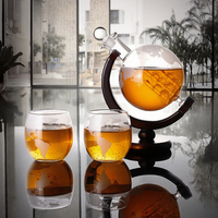 Carafe à whisky globe terrestre en verre borosilicate de haute qualité 850 ml, coffret cadeau d'affaires avec 2 verres globe terrestre, distributeur de bouteilles promotionnel