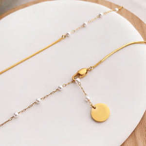 Collar de perlas de imitación francesas de acero inoxidable, suéter de oro de 18 quilates, collar llamativo de cadena larga de hueso de serpiente de perla de doble capa - Product Image 5