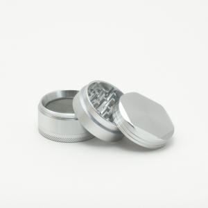 Cannacoast personnalisé imprimé 50mm 63mm 65mm métal fleur broyeur d'herbes 3 pouces magnétique en alliage de zinc manuel broyeur de tabac - Product Image 5