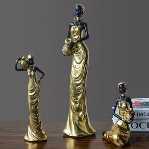 Figurine de femme en résine, modèle d'art populaire vintage - Décoration pour la maison et le salon - Product Image 2