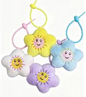 Boneka Plush Kartun Gantungan Kunci Plush Mini Mainan Plush Kecil Liontin Tas Bentuk Bunga Lembut Aksesoris Kunci Kerajinan Promosi Hadiah Liburan