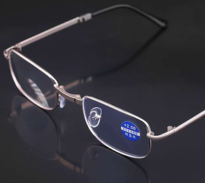 <span class=keywords><strong>Lunettes</strong></span> de lecture pliables rectangulaires anti-lumière bleue en métal pour hommes et femmes, avec <span class=keywords><strong>étui</strong></span> portable et abordable - Product Image 1