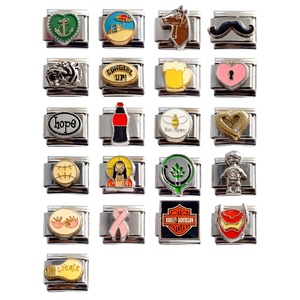 Nouvelle série de bracelets modulaires style italien : Chaîne d'assemblage personnalisable pour un look festif et une touche de personnalité – Accessoire de mode - Product Image 2