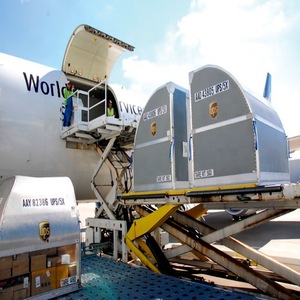 Modèle d'avion FedEx Express, envergure 60,4 m, jouet de collection en plastique moulé sous pression - Product Image 2