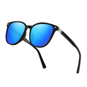 Lunettes de soleil polarisées carrées surdimensionnées UV400 pour hommes et femmes, avec logo personnalisé, style sport et conduite, collection 2026 - Product Image 2