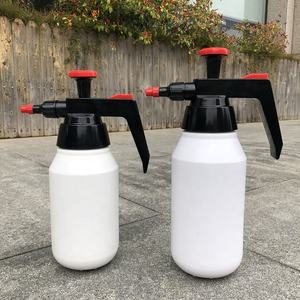 Nettoyeur de freins en plastique 1L 1.5L 2L Pulvérisateur à pression manuelle pour l'entretien automobile - Product Image 4