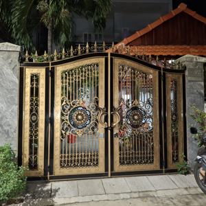 Puerta de Hierro de Inspiración Francesa con Acabado en Cobre Negro, Bronce y Peltre, con Servicio de Dibujo Técnico - Product Image 6