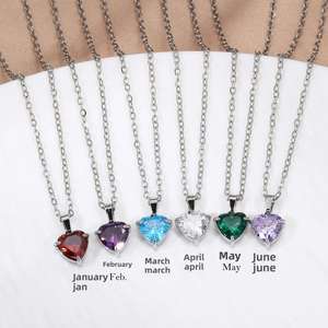 Collar de circonita con doce piedras de nacimiento, colgante de circonita en forma de corazón simple, cadena de eslabones de acero inoxidable, collar deportivo para mujer - Product Image 4