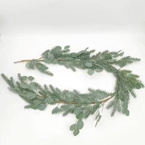 Guirlande de feuilles d'eucalyptus et de cèdre artificielles en rotin, nouvelle décoration suspendue - Product Image 5