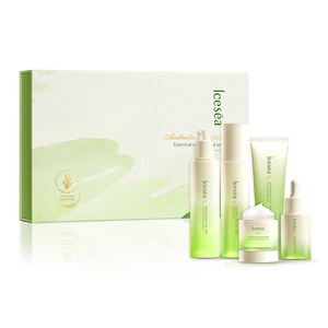 Vente en gros d'ensembles de soins de la peau à l'huile essentielle d'arbre à thé australien, personnalisés OEM/ODM |   Kit de soin anti-acné et anti-graisse - Product Image 1