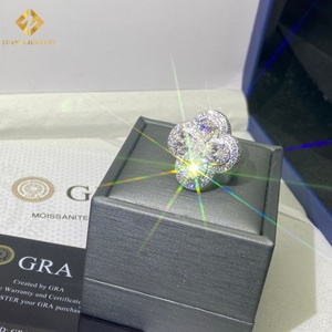 Vente flash Bague en moissanite HipHop à fleurs Bague en moissanite VVS Coupe poire Argent sterling 925 Bague en moissanite Testeur de diamant GRA - Product Image 4