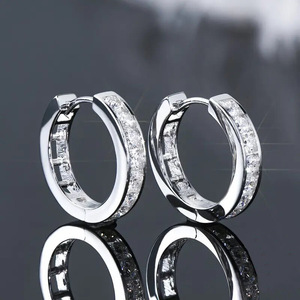 Orecchini a cerchio geometrici da donna, eleganti orecchini a cerchio scintillanti, accessori di gioielleria alla moda per tutti i giorni - Product Image 6