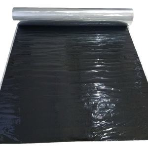 Membrane d'étanchéité bitumineuse autocollante à <span class=keywords><strong>prix</strong></span> d'usine, 1,5 mm, membrane d'étanchéité en asphalte pour la réparation des fuites <span class=keywords><strong>de</strong></span> toiture - Product Image 1