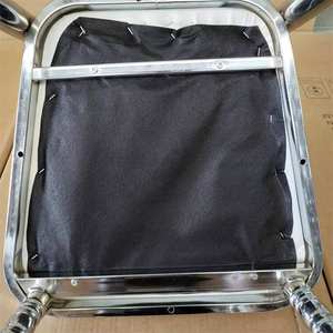 Chaises empilables Tiffany Napoléon en métal pour hôtels, mariages et événements - Product Image 2