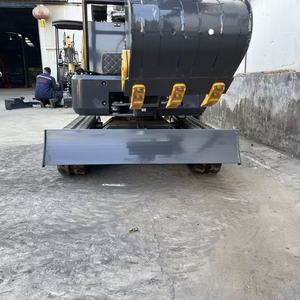 Oferta Destacada: Miniexcavadora Compacta de 1.8 Toneladas con Barrena para Motor, Capacidad de Cucharón de 0.35m, Alta Eficiencia, Garantía de Un Año - Product Image 2