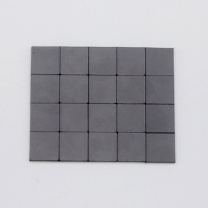 Points magnétiques personnalisés D20 * 2mm 1*1mmm carrés magnétiques avec auto-adhésif pour l'artisanat de bricolage - Product Image 5