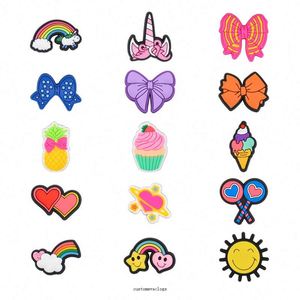 20 unidades de botones colgantes de PVC ecológicos y coloridos con 9 personajes de dibujos animados, para <span class=keywords><strong>zapatillas</strong></span>, sandalias, zapatos y zuecos, originales, listos para regalo - Product Image 4