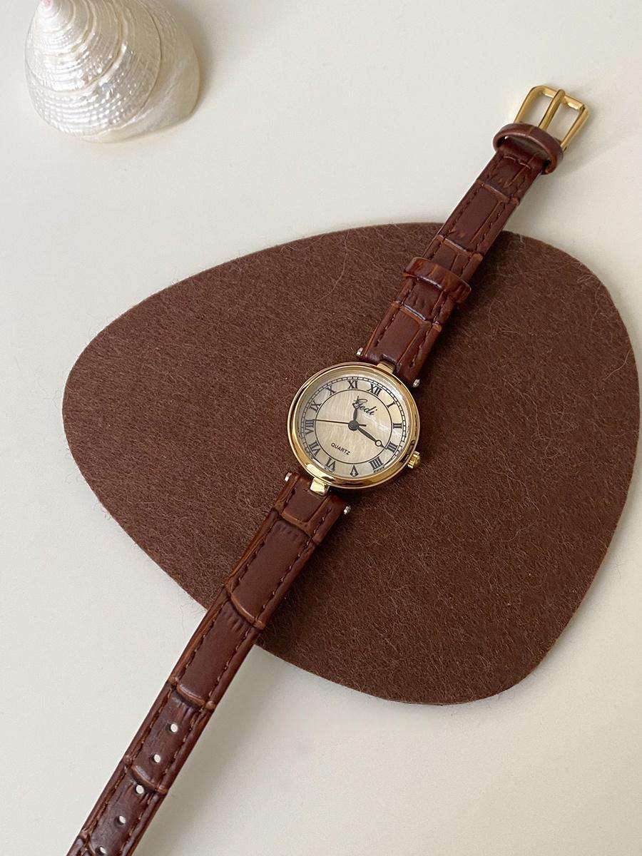 สีน้ำตาล