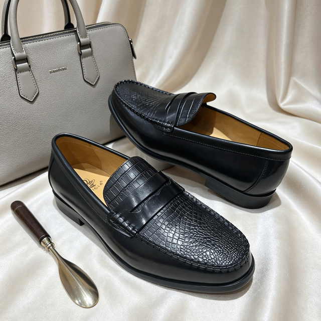 Men's Penny Loafers Business Casual Shoes Hand-Burnished Black Casual Business Formal Dress Shoes Quiet Luxury Footwear