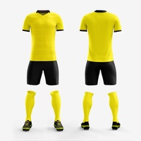 Ensemble maillot et short de football uni - Tenue de football vierge sans logo de club pour personnalisation sur mesure