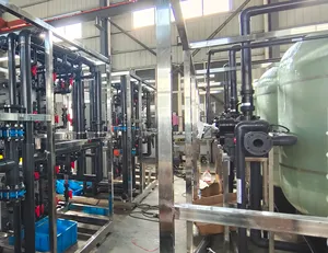 Stainless Steel Water Treatment Water Manufacturing Plant White RO SYSTEM
