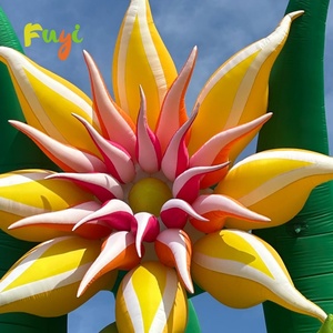 Nuovo Design Personalizzabile: Scultura Gonfiabile Gigante a Forma di Fiore Pop Art Giallo per Piazze Commerciali di Alto Livello - Product Image 5