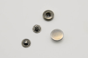 Модные элегантные вечерние аксессуары класса люкс: прямоугольные пуговицы-защелки со стразами и узором - Product Image 3