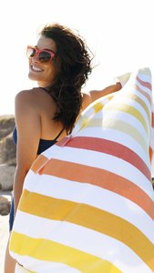 Serviettes <span class=keywords><strong>de</strong></span> <span class=keywords><strong>plage</strong></span> promotionnelles en coton biologique à séchage rapide, anti-sable, imprimées sur mesure, à rayures, <span class=keywords><strong>pour</strong></span> femme, grande taille - Product Image 4