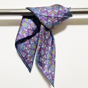 Foulard carré en pure soie de mûrier rayé tropical pour femme, idéal pour l'été et les accessoires de mode capillaires – Nouvelle collection très prisée - Product Image 2