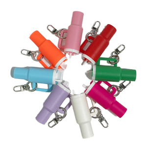 Colgante para Llavero con Forma de Corazón, de Goma y Acero Inoxidable, Ligero, para Guardar Bálsamo Labial - Product Image 1