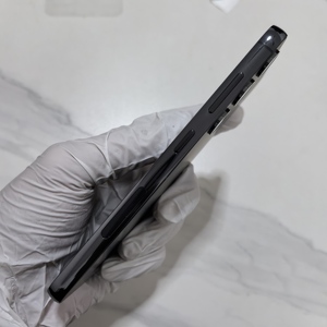 Smartphone Usati Samsung S23 5G da 128/<span class=keywords><strong>256</strong></span> <span class=keywords><strong>GB</strong></span>, 6.1 Pollici, Colorati, Vendita all'Ingrosso - Product Image 4