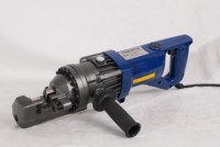 Endüstriyel sınıf çapı 4-16mm RC-16 hidrolik taşınabilir elektrikli çelik çubuk kesme makinesi ile açılı bıçak ve 2000 RPM
