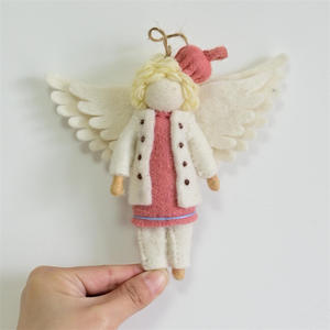 Colgante de fieltro de lana gruesa acabado, estilo Miu de alta gama, adorno para colgar en <span class=keywords><strong>el</strong></span> bolso, llavero, accesorios de joyería, diseño animal - Product Image 4